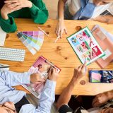 Team Yearbook on-the-spot la petrecerea de final de an