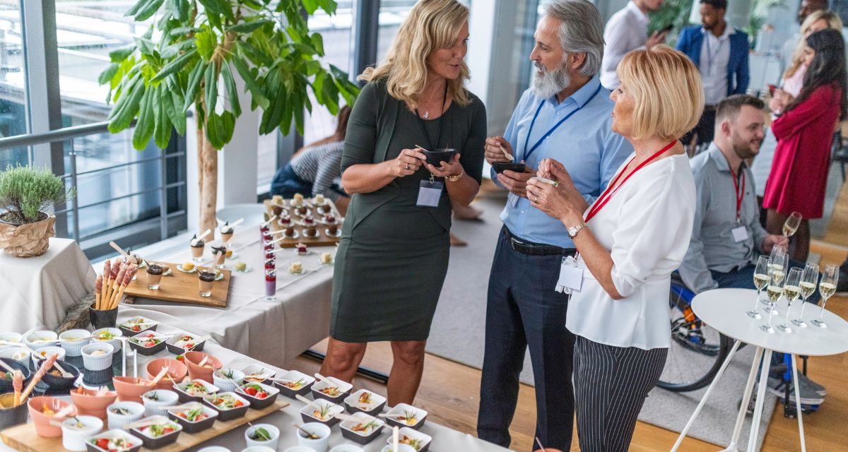Ce presupune organizarea unui eveniment de networking în 2026